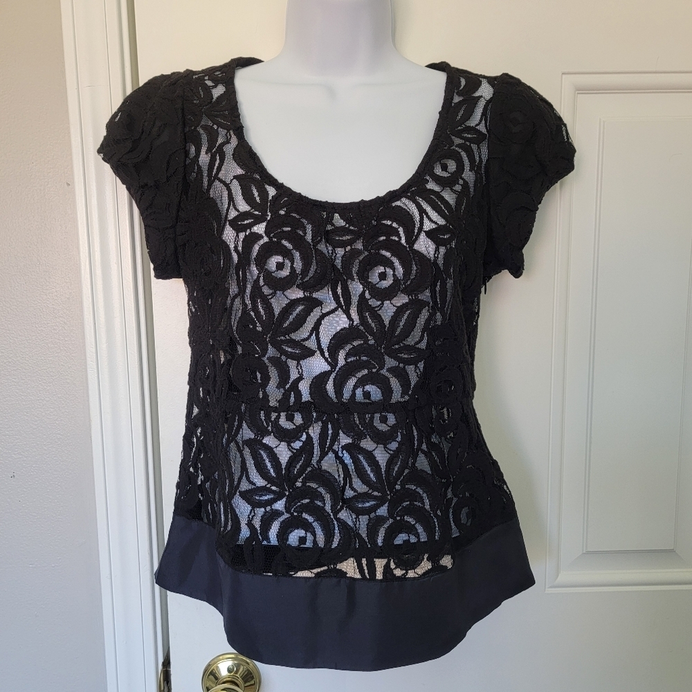 Moulinette Soeurs Anthropologie Black Lace Cap Sleeve Blouse Side Zip Size 4